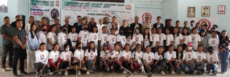 Free archery coaching camp for girls under the flagship of Beti Bachao Beti Padhao was inaugurated at Chozuba on April 26. (DIPR Photo)